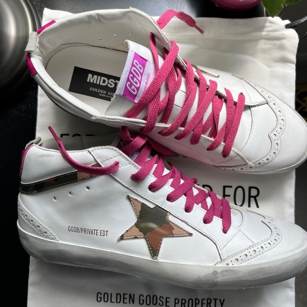 *Authentic* Golden Goose Mid-star Sneakers New in Box No tags